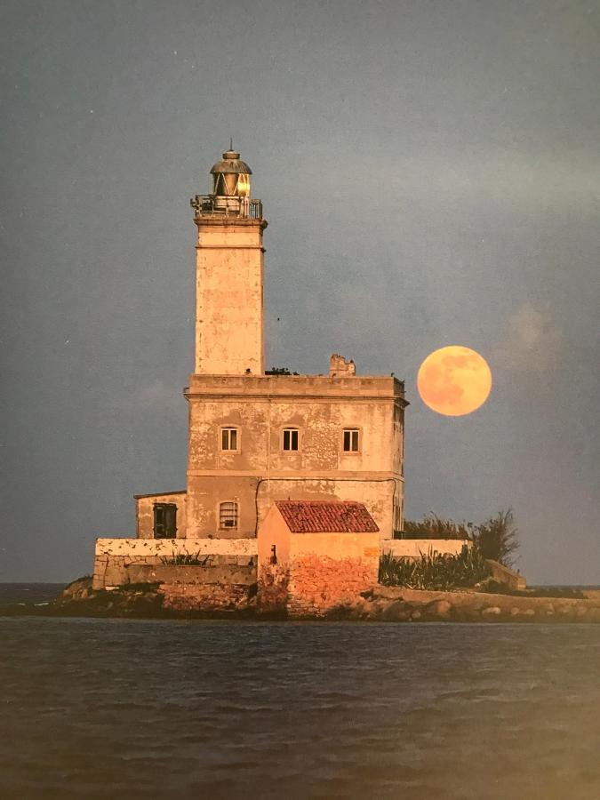 Villa Borea Golfo Aranci Exterior photo